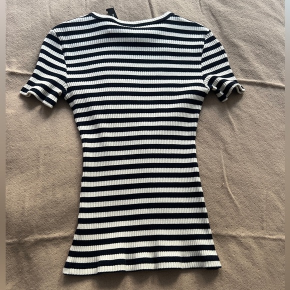 Theory fitted short-sleeve top - Picture 5 of 5